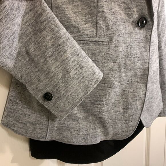 BANANA REPUBLIC, blazer, size 6, great condition, wool blend - Picture 2 of 12